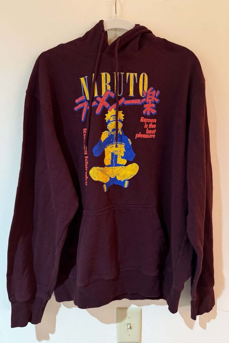 Naruto Shippuden Hoodie L Burgundy Ramen Ichiraku Anime Graphic VIZ Media Y2K